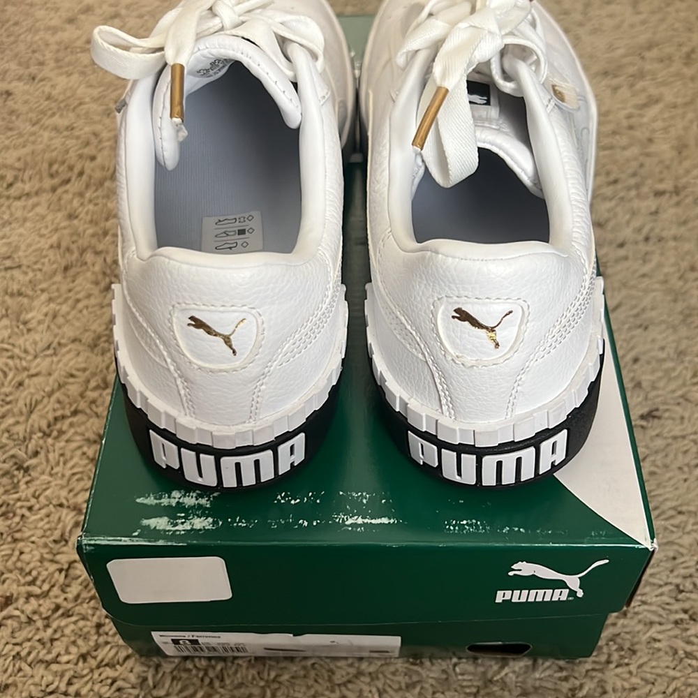 Puma Cali Womens Sneakers, Size 8. - Picture 2 of 3